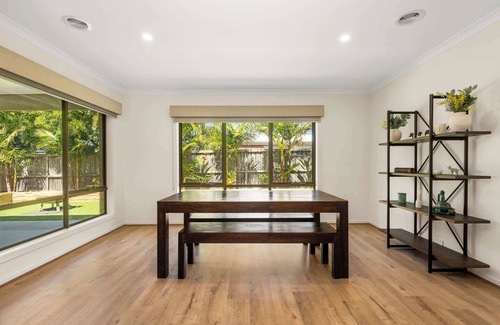 Torquay House | 4BR Torquay Haven - Up to 8 guests!