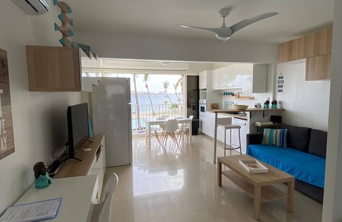 Nettle Bay Apartment | 4ever Studio Rénové, vue Lagon, Pieds Dans L'eau