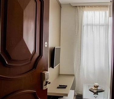 Carlos Prates Apartment | 4let BH Del Rey