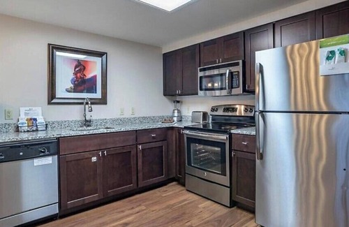 Hershey Villa | 4th of July Vacation - 7/2 to 7/7nHershey Suites