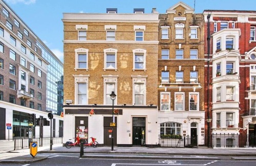 Holborn and Covent Garden Apartment | 4VH Virginia House Stylishly Bloomsbury Studio sleeps 2