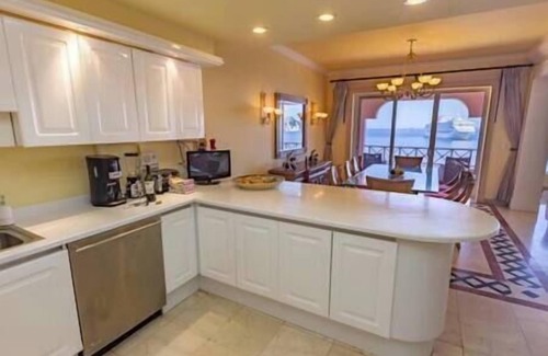El Medano Ejidal Resort | 5 Bdrm Penthouse Pueblo Bonito Rose Resort and Spa