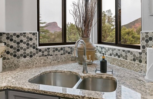Uptown Sedona House | 5 Bed 3 Bath Uptown Sedona-game Room-sauna-cold Plunge-jacuzzi-gym