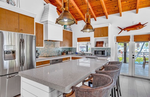 Lime Grove Estates House | 5 Bed/4.5 Bath~Pool/Hot Tub~Ocean Views-Boat Dock~Kayaks,Bikes, & more