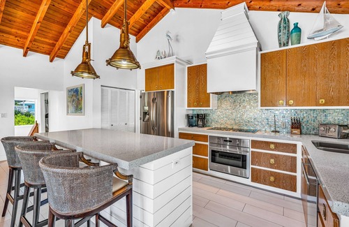 Lime Grove Estates House | 5 Bed/4.5 Bath~Pool/Hot Tub~Ocean Views-Boat Dock~Kayaks,Bikes, & more