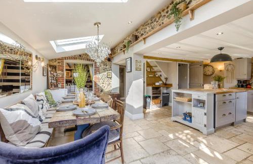 Blofield House | 5 Bed in Blofield oc-s33037