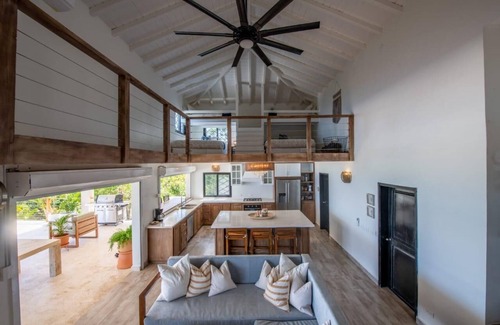 Las Terrenas Villa | 5 bed mountaintop villa
