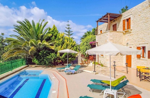 Asteri Villa | 5 bed villa with annex, perfect for large parties