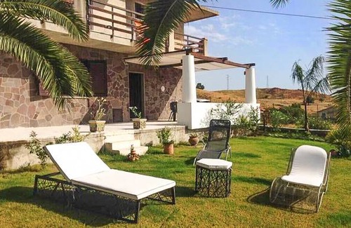 Brancaleone Marina House | 5 bedroom accommodation in Brancaleone