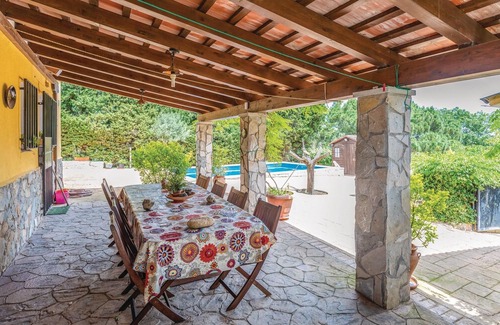 Mont Barbat House | 5 bedroom accommodation in Maçanet de la Selva