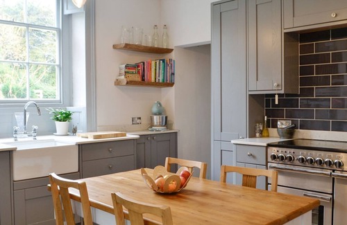 Craven Arms Cottage | 5 bedroom accommodation in Aston on Clun, near Craven Arms