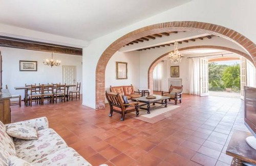 San Gervasio House | 5 bedroom accommodation in Palaia (PI)