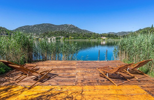 Ploce House | 5 bedroom accommodation in Bacina