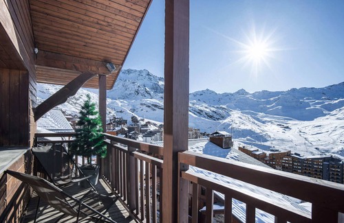 Val-Thorens Apartment | 5-bedroom duplex apartment with pool and sauna, near the slopes