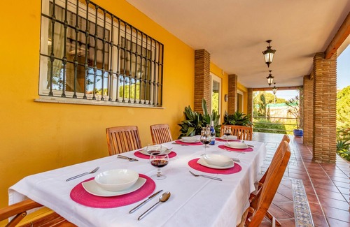 Pinos de Alhaurin House | 5 bedroom accommodation in Alhaurin de la Torre