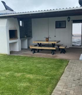 Langebaan House | 5 bedroom home in Langebaan, located close to Club Mykonos and Laguna Mall
