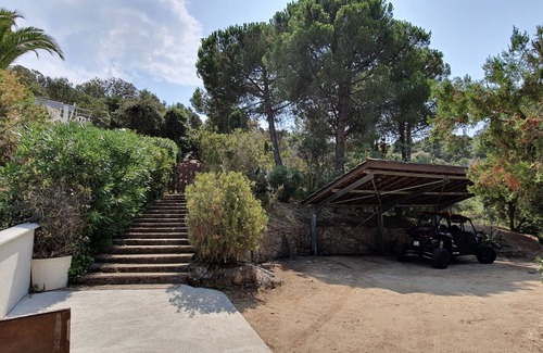 Pietrosella Condo | 5 bedroom house 12 minutes walk from the sea Exceptional 180° view Quiet