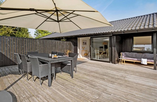 Holloselund House | 5 bedroom stunning home in Tisvildeleje