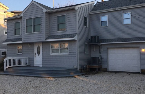 Surf City House | 5 Bedroom Surf City Gem - 2 short blocks to the beach and bay views.