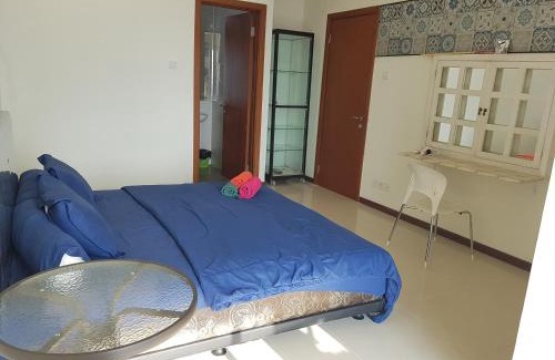 Pluit Apartment | 5 Beds 2 Bedroom Floor 20, Sea View, Fast Internet