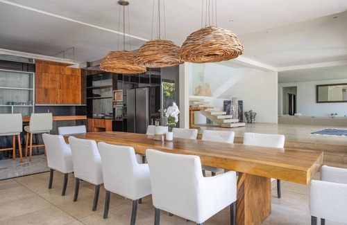Cemagi House | 5 BR Mansion 180 Ocean view