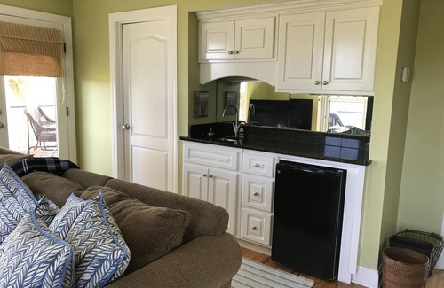 Oceanmarsh Subdivision Cottage | 5 BR With Fantastic Views on Harbor Island, SC., Golf Cart, Wi-Fi, Beautiful!