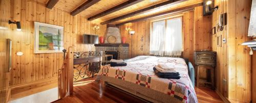 Pallenc Ski Chalet | 5' Bus to the Ski Slopes, Panoramic Chalet