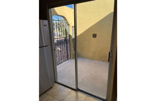 El Paso House | 5 🌟 Cheerful Home El Paso Clean, confy and cozy!