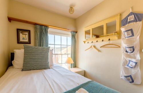 Aldeburgh House | 5 Coastguard Cottages
