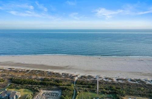 Isle of Palms House | 5 Edgewater Aly