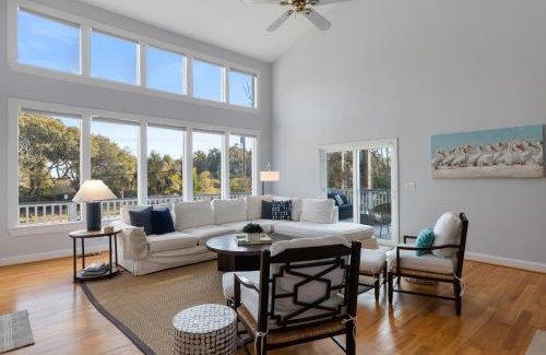 Isle of Palms House | 5 Edgewater Aly