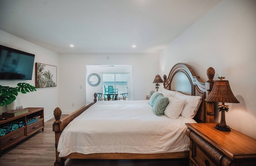 Great Guana Cay Hotel | #5 - Guana Beach Inn @sunset beach, Guana Cay