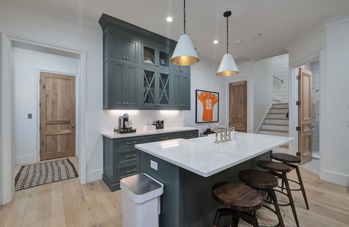 Seagrove Beach House | 5⭐️ home w/CARR HOUSE!PVT POOL!DUNE BUGGY!6 Seater GOLF CART!5 min walk 2 beach!