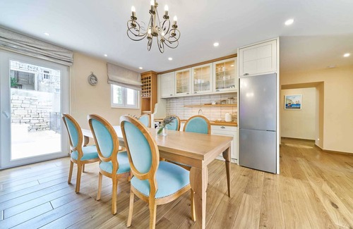 Jesenice Villa | 5* Luxury Stone Villa Diamond with pool, hot tub and sauna