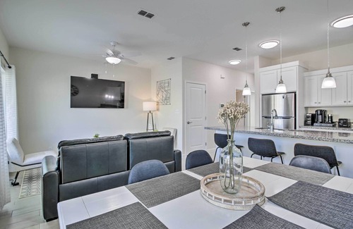 Port Isabel House | 5 Mi to Beach: Pet-Friendly Port Isabel Home!