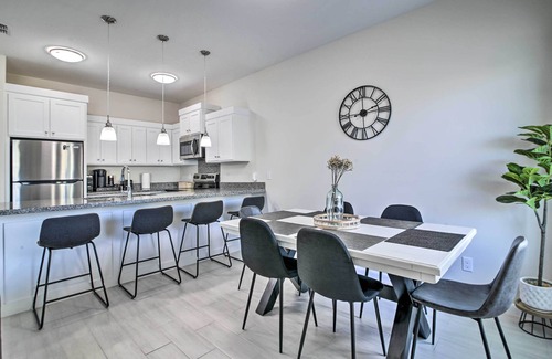 Port Isabel House | 5 Mi to Beach: Pet-Friendly Port Isabel Home!
