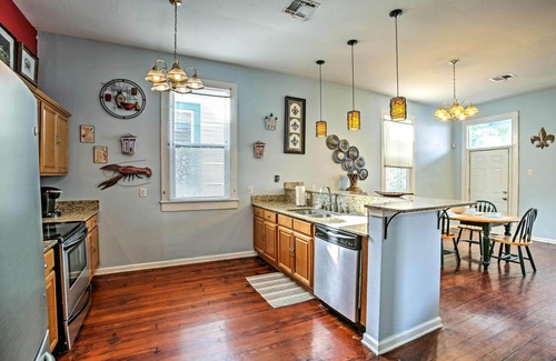Leonidas Cottage | 5 Mi to Bourbon Street: Central NOLA Home