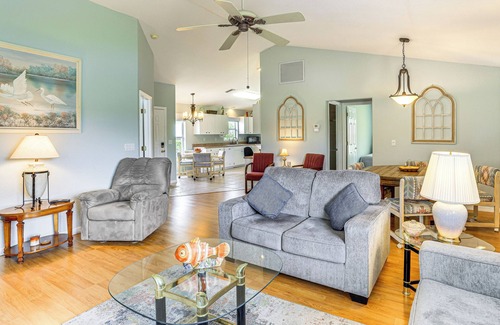 Highland Condo | 5 Mi to Sebring Int'l Raceway: Canal-View Retreat!