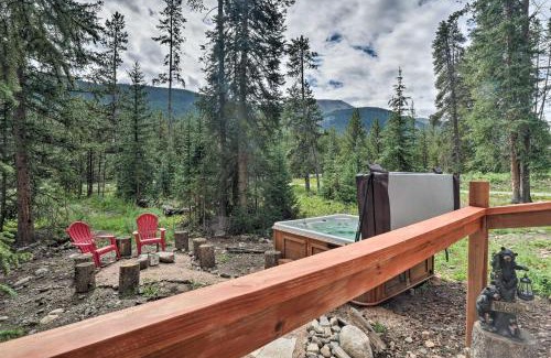Sunny Slope House | 5 Mi to Ski Resort Mtn-View Breck Home with Hot Tub