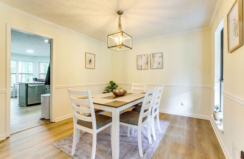 Lithonia Cottage | 5 Mi to Stone Mountain: Lakefront Family Home