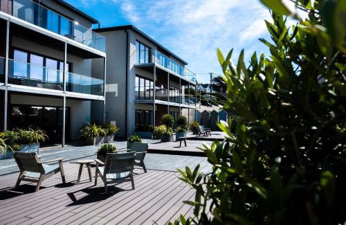 Mortehoe Apartment | 5 Middlecombe - Luxury Apartment at Byron Woolacombe, only 4 minute walk to Woolacombe Beach!