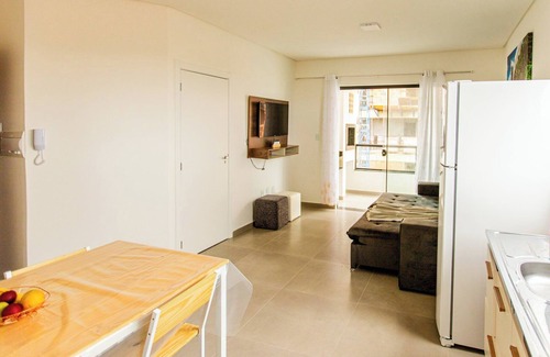 Itacolomi Apartment | 5 min a pé da Praia das Palmeiras, Piçarras QM4580