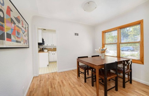 Newlands House | 5 min drive to CU/Pearl - Best Neighborhood