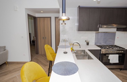 Bur Dubai Apartment | ✔5 Min to World Trade Centre! ✔2 Minutes to Metro Modern✔ Luxury Living