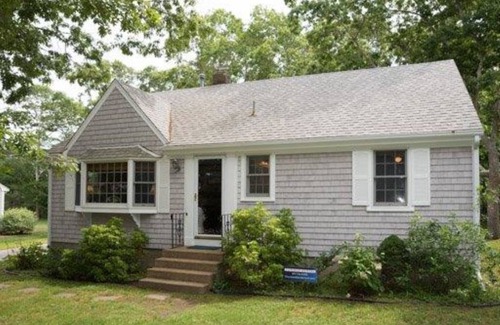 Popponesset Cottage | 5-min Walk to Beach - Classic Cape Cottage w/Outdoor Shower and Back Deck