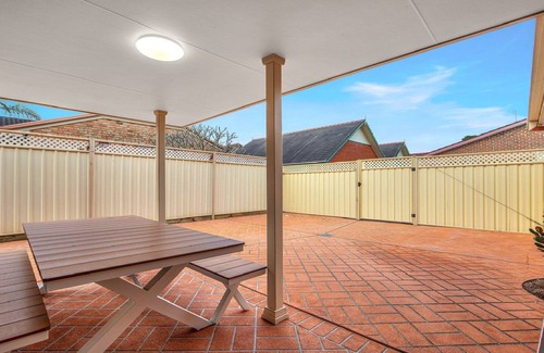 Umina Beach House | 5 minute walk to Umina Beachfront - Great family friendly home