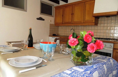 Plomodiern House | 5 minutes from beaches (Douarnenez-Crozon), holiday cottage, family hideaway.