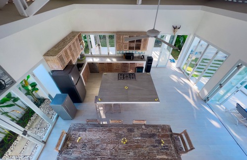 Pecatu Villa | 5 minutes to bingin beach & padang padang beach!