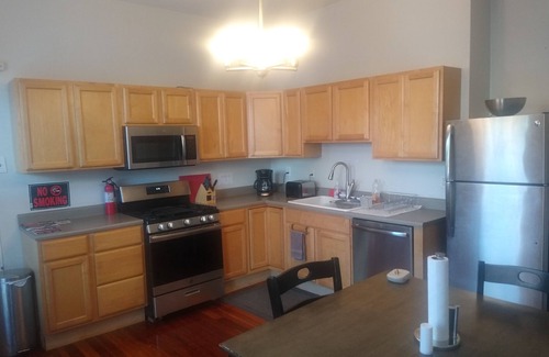 Covington House | 5 Minutes to Downtown Cincinnati in Beautiful Mainstrasse Village!