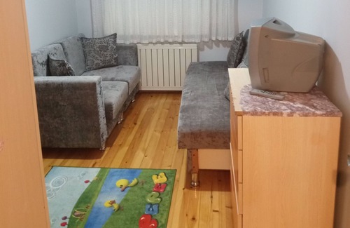 Icerenkoy Mahallesi Apartment | 5 Minutes to Trump Towers, 10 Minutes to Cevahir Mall